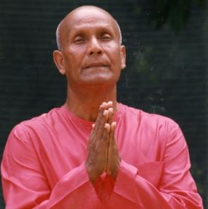 sri chinmoy 3_0.jpg